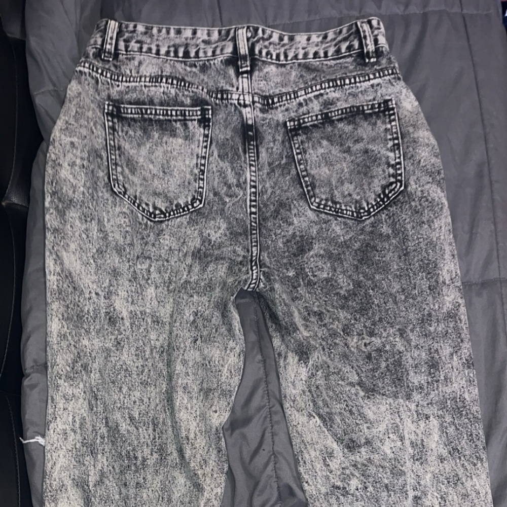 Washed out black jeans 
Size ~ L 
EU 40/42
US 8/10 
⚠️ NO REFUNDS ⚠️